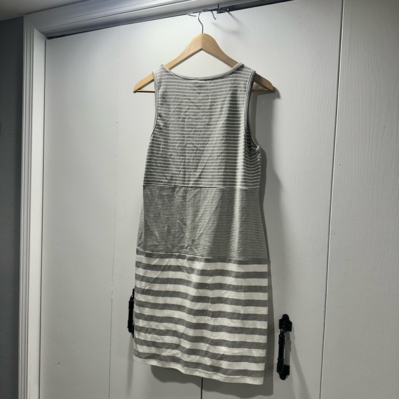 Doe & Rae Gray Striped Dress - Picture 13 of 16